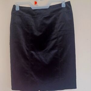 PER SE Black fully lined velvet skirt